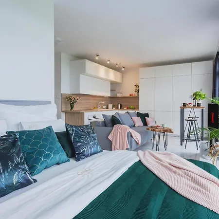 Modern Near Old Town - Slominskiego Apartamento